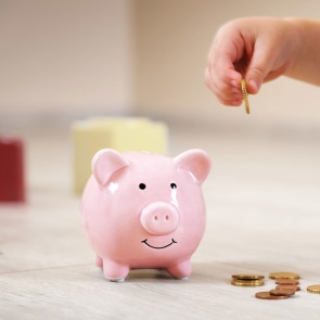 Красноярские семьи начнут получать дополнительные деньги за третьего и последующих детей