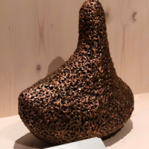 В лондонском музее представили пахнущую женским молоком скульптуру