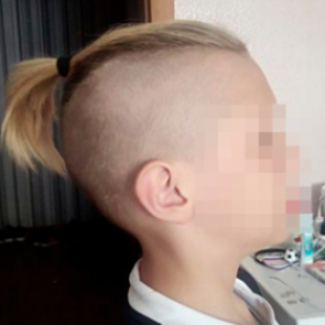 Прическу затравленного российского школьника признали его личным делом