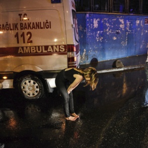 В Турции российских детей облили горящим маслом