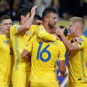 Украина в меньшинстве обыграла Португалию и вышла на Евро-2020