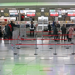 Регистрацию в аэропортах России предложили сделать платной