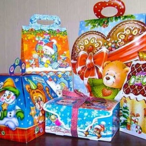 В Ачинске началась подготовка к социальным новогодним утренникам