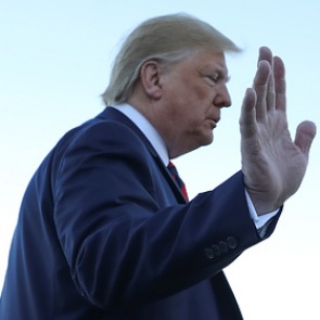 Советник Трампа по России покинет пост