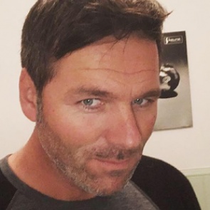 Мужчина заподозрил бывшую девушку в измене и превратил ее жизнь в ад