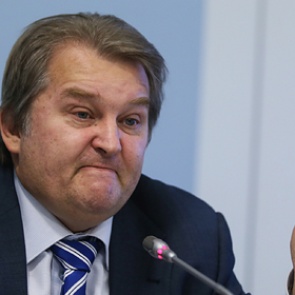 Россиян захотели наказывать за репосты песен про наркотики