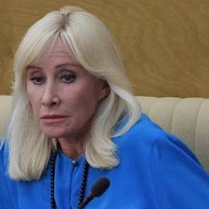 Россиянок захотели защитить от преследования