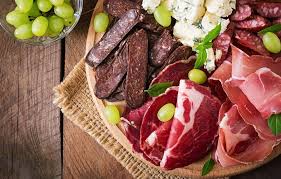 Эксперты связали риск заболеть раком с употреблением красного мяса