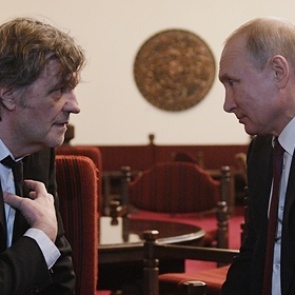 Путин поздравил Кустурицу с юбилеем