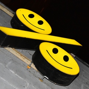 Названы суммы на счетах россиян