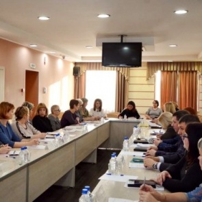 Директора ачинских школ отчитались о проделанной работе по пресечению подросткового курения