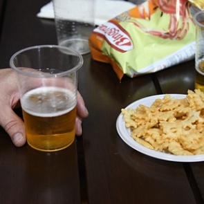 Названы самые курящие и пьющие регионы России