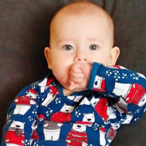 «Всё началось с укуса насекомого»: полугодовалого малыша из Красноярска лечат в Корее