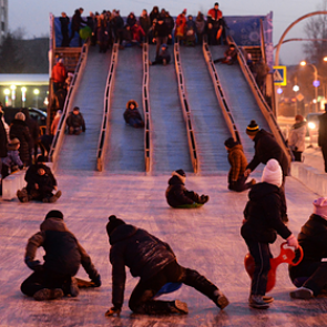 Почти половина россиян захотели отдыхать после Нового года три дня