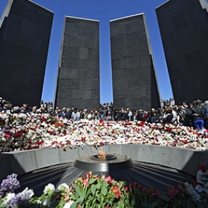 Резолюцию Сената США о геноциде армян назвали «политическим спектаклем»