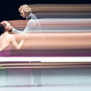 В Красноярском крае на премии для танцоров, художников и актеров потратят почти 2 миллиона