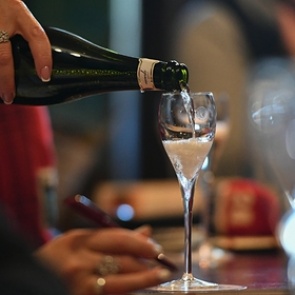 Алкоголь в России стал дороже