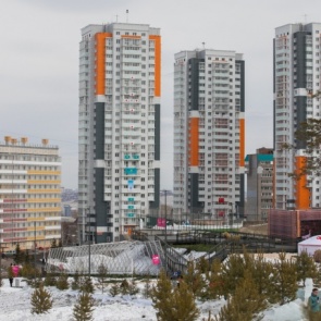 Досмотр студентов охранниками в корпусе СФУ признан незаконным