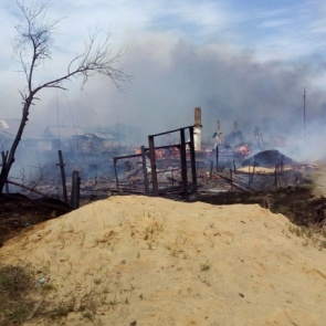 Дела владельцев лесопилки в Канске, из-за которых домов лишились 300 человек, отправлены в суд