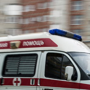 Попавшая в аварию россиянка погибла в другом ДТП по пути в больницу