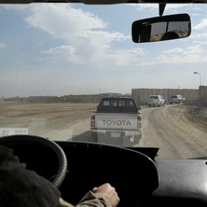 По военной базе США в Ираке нанесли ракетный удар