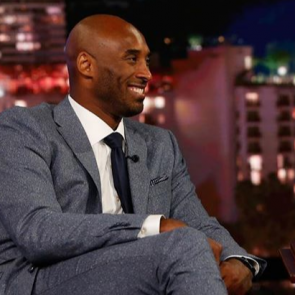 В Америке на личном вертолёте разбились легендарный баскетболист Коби Брайант и его дочь