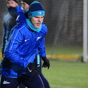 Агент Кокорина объяснил ситуацию с контрактом футболиста