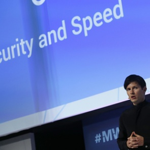 Дуров предупредил об опасности WhatsApp