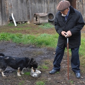 Россиянка украла более полумиллиона рублей у пенсионеров и инвалидов