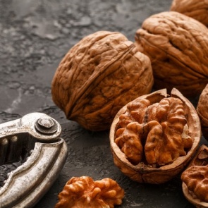 Грецкие орехи. Польза и вред «Царского жёлудя»