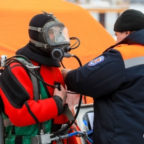 В теплое воскресенье в районе базы «Вихрь» в Енисее утонул человек