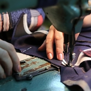 Китайский вирус взвинтит цены на одежду в России