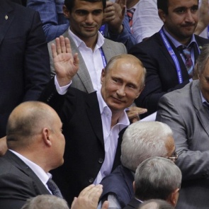 Путин сделает выходным день, в который пройдет голосование по поправкам в Конституцию