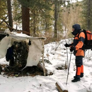Спасатели три дня искали по тувинской тайге пропавших сборщиков шишек
