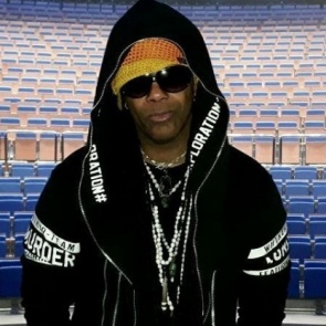 Солист «Энигмы» приедет на фестиваль «Мир Сибири» в Шушенское