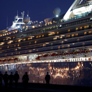 Три вернувшихся в Россию туриста оказались заражены коронавирусом