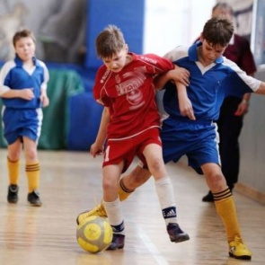 в Ачинске выберут лучшую футбольную команду среди общеобразовательных учреждений