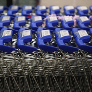 Российским магазинам поручили перейти на онлайн-заказы