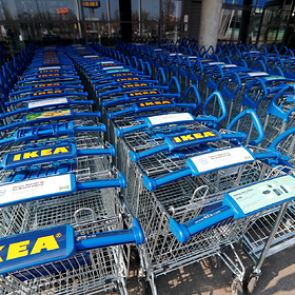 IKEA начала закрывать магазины из-за коронавируса