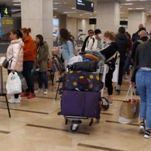 Прибывшим из Москвы и Петербурга рекомендовано не выходить из дома 2 недели