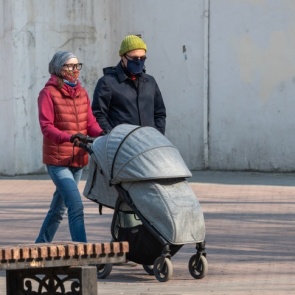 Родителям будут доплачивать три тысячи рублей в месяц на каждого ребенка