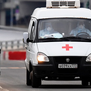 У сотрудника «скорой» в Сосновоборске подозревают COVID-19