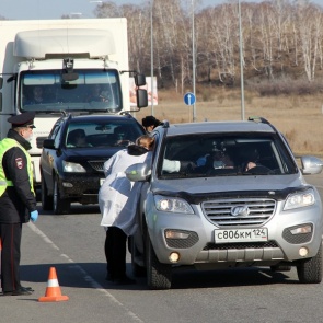 «Основной упор делаем на профилактику»: полиция рассказала о проверках на въездах в Красноярск