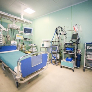 В Хакасии скончалась женщина с диагнозом COVID-19. Она заразилась в больнице