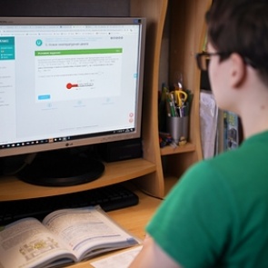 Онлайн-образованию в России предрекли большой шаг вперед из-за коронавируса