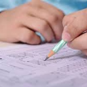 ЕГЭ могут перенести на август или сентябрь