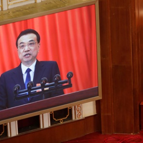 Китай признал ошибки в реагировании на эпидемию коронавируса