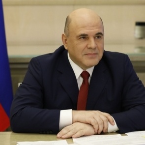 Мишустин попросил россиян не ездить в отпуск за границу