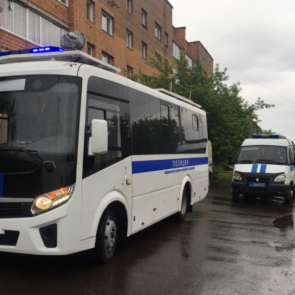 В Красноярске совершено нападение на инкассаторов. Неизвестные скрылись с деньгами