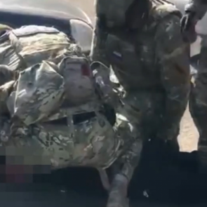 «Купил две шаурмы»: трех сбытчиков фальшивых 5-тысячных купюр жестко задержали силовики